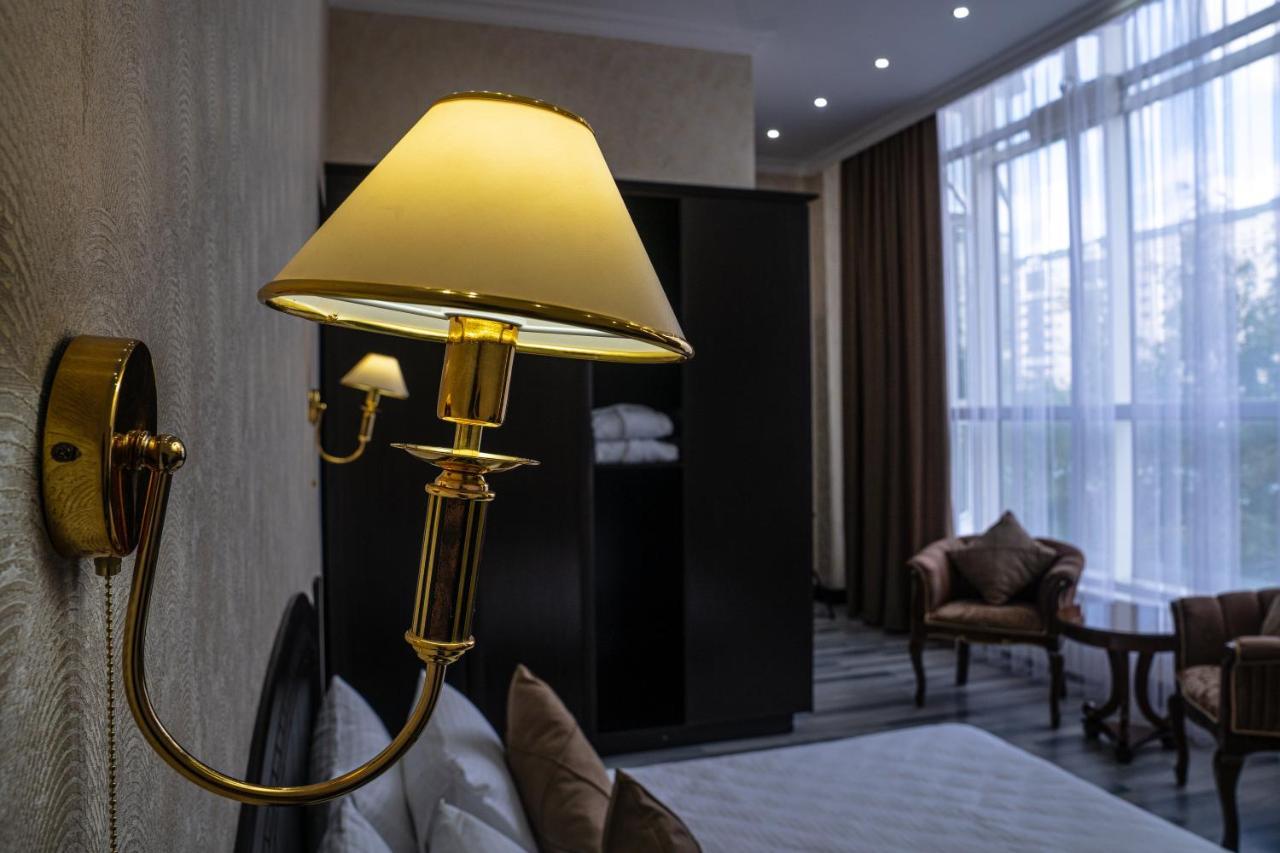 Belon Lux Hotel Astana Dış mekan fotoğraf